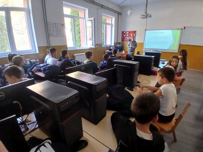 Učenici iz Ivanjice informisani o pravilnom rukovanju sa ambalažom od pesticida